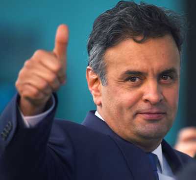Aécio Neves entrega passaporte para STF; Tem 15 dias para se defender e não ser preso Aecio - escarnio